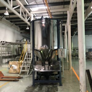 Máy trộn nhựa đứng 800kg