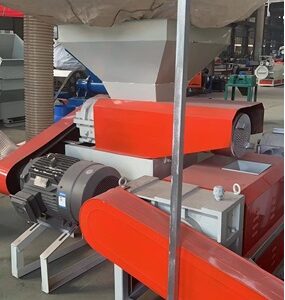 máy tạo hạt xốp