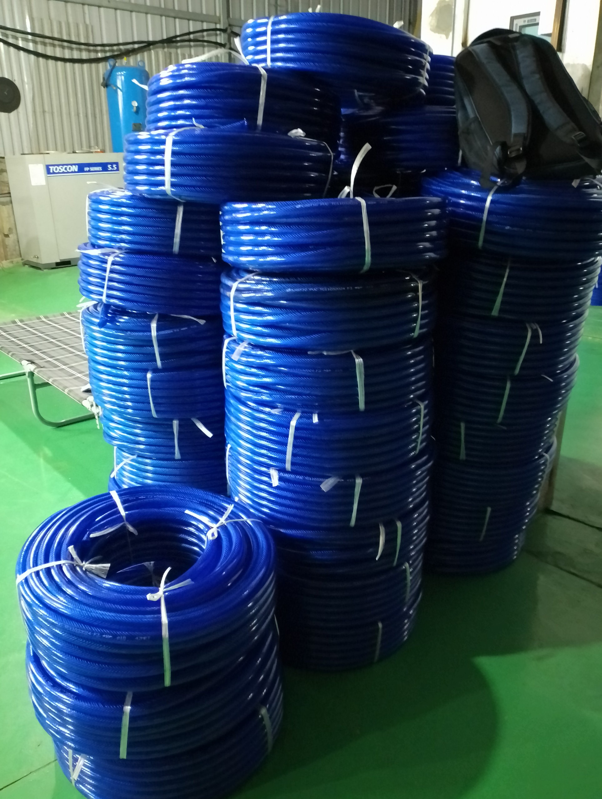 Ống nhựa PVC mềm lõi lưới thành phẩm