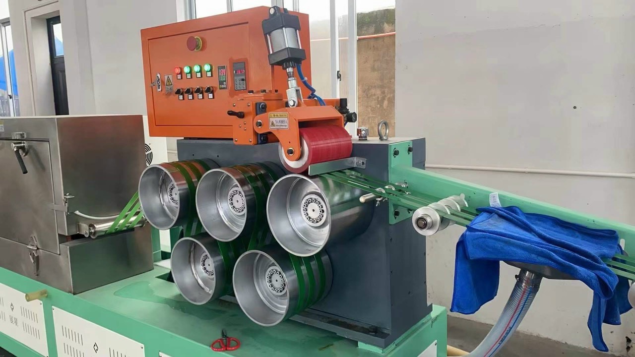 Máy định hình & kéo căng đai nhựa