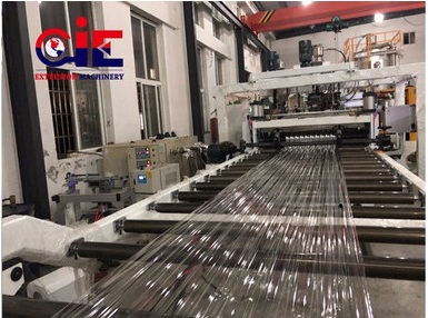 Máy sản xuất tấm tôn nhựa