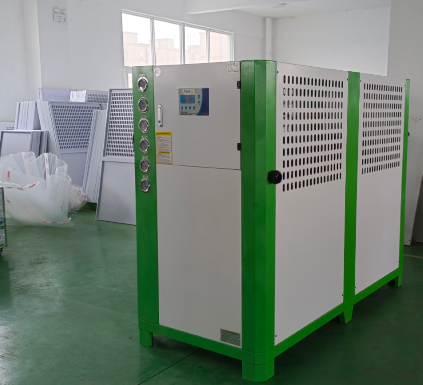 Chiller giải nhiệt nước 80HP
