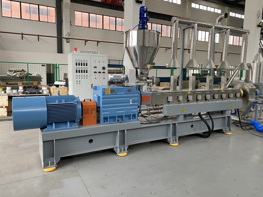 Máy đùn tạo hạt nhựa