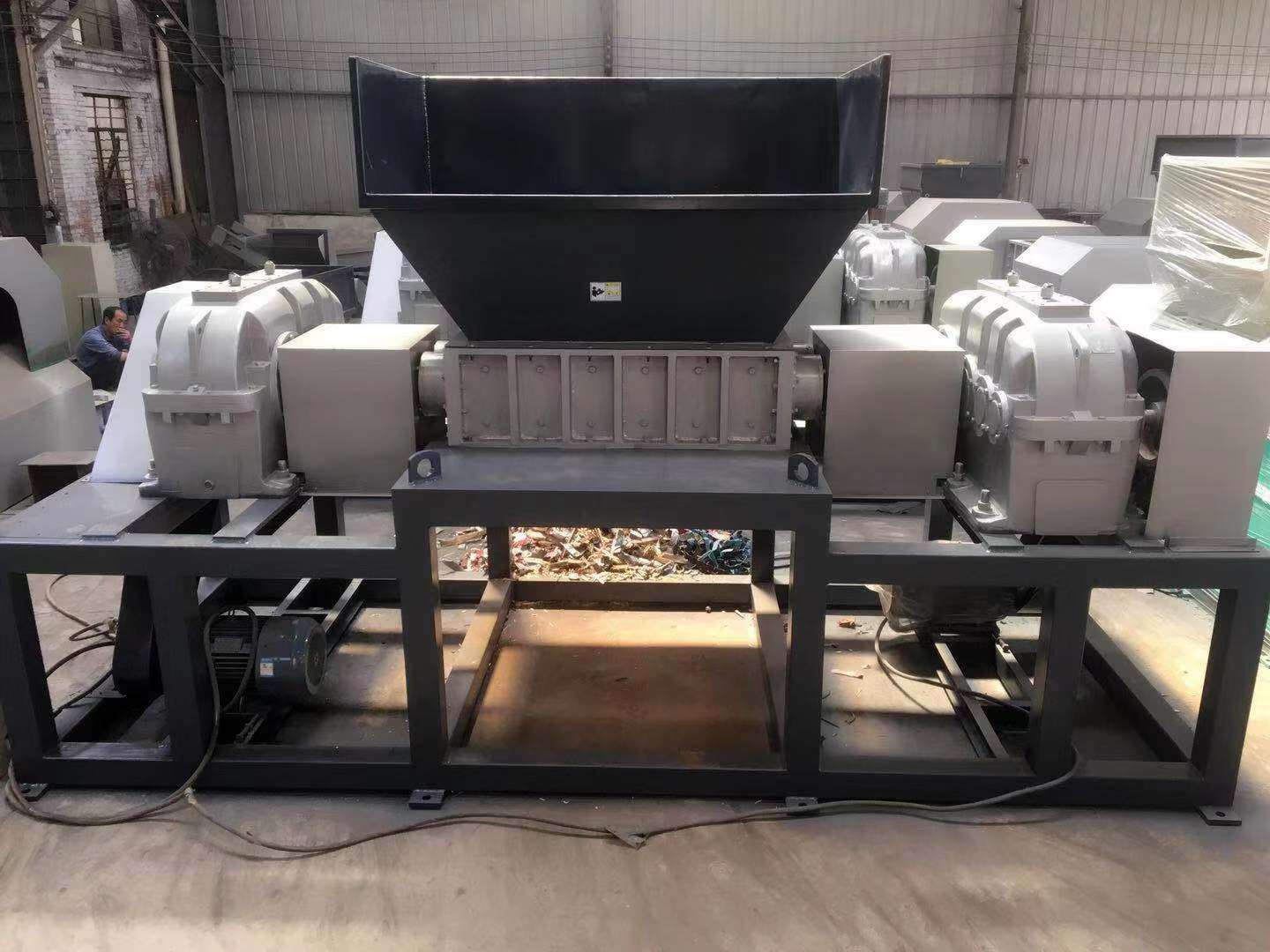 Máy nghiền 2 trục
