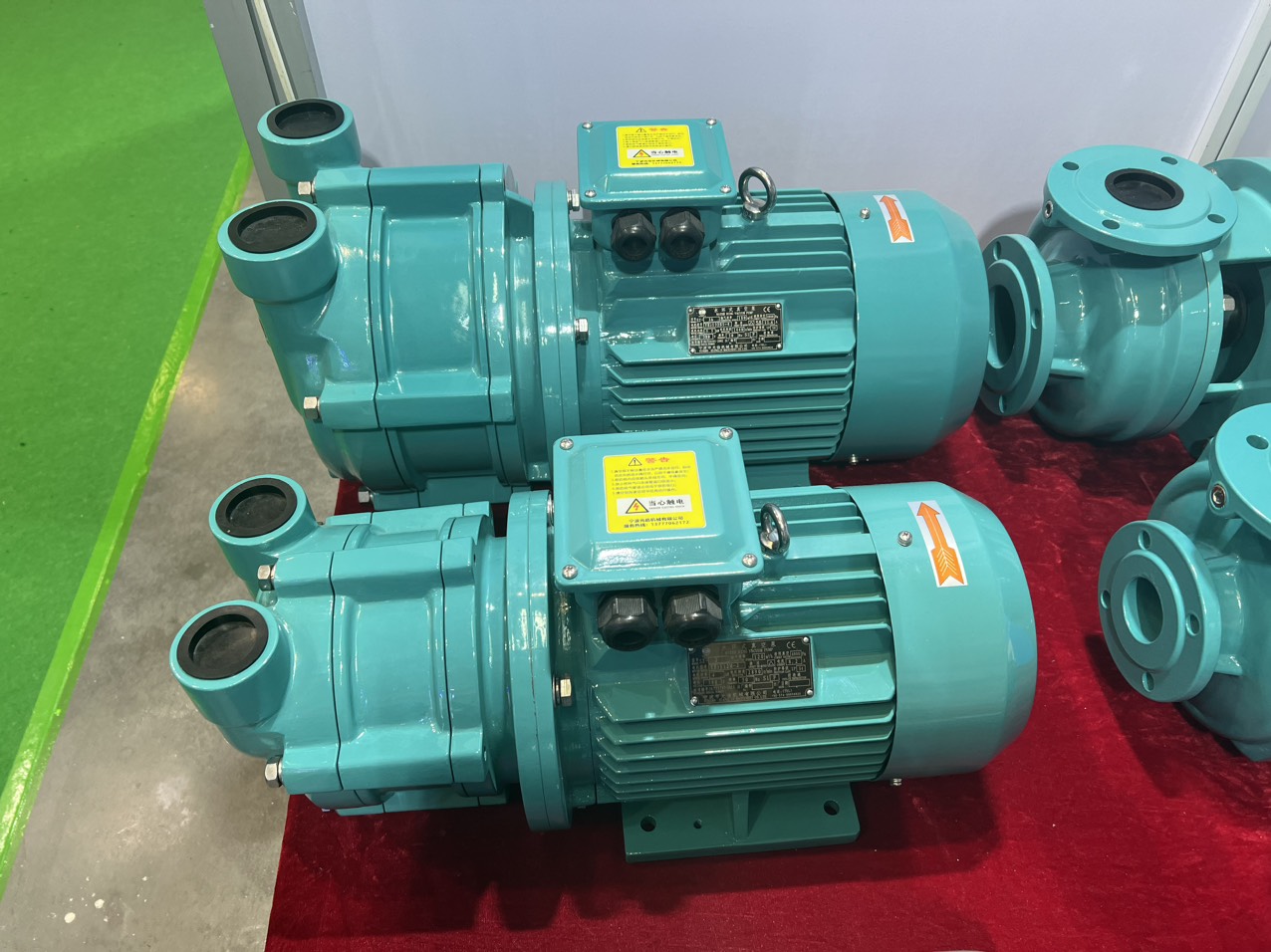 Motor bơm chân không